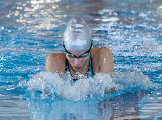 Már átvehetők a február 23-ig megigényelt ingyenes uszodai és fürdő kuponok