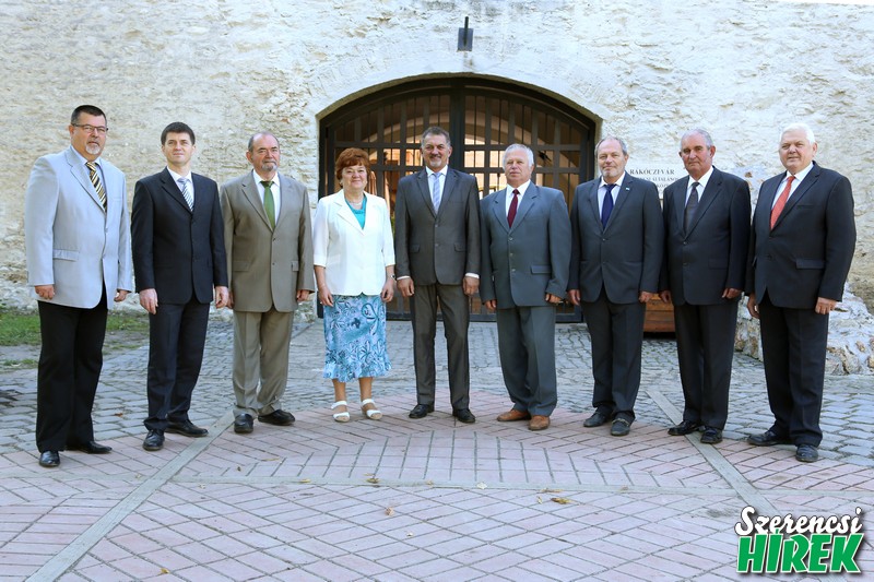 2014. október 12-én megválasztott képviselő-testület Szerencsen